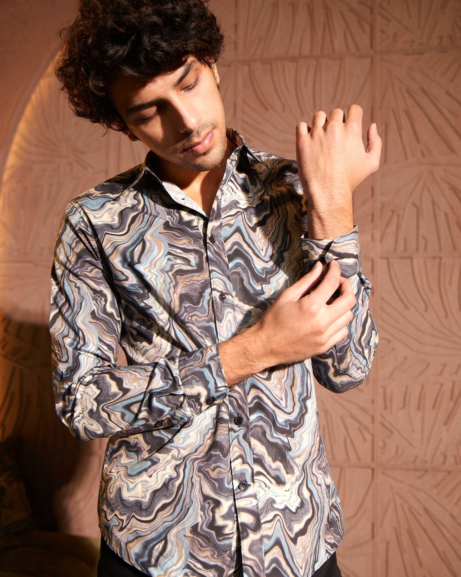 Iris Signature Shirt